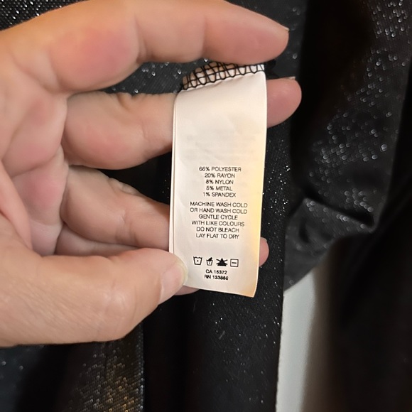 Joe Fresh Boxy Sparkly Black Top Size Large - Picture 5 of 5